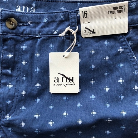 A.n.a. Blue Mid Rise Twill Shorts 16 - Picture 5 of 8